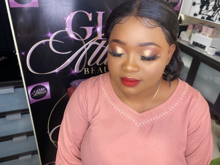 Glam-Attitude Maquillage - mise en beaute (11)